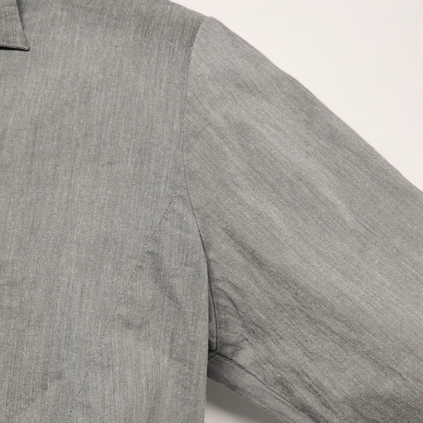Tommy Hilfiger Women's Grey Zip Front Top Size L Fitted Logo Long Sleeve Darts