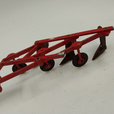 Ertl International Harvester 3-Bottom Plow Red Metal 1:16 Scale 1968 Vintage USA