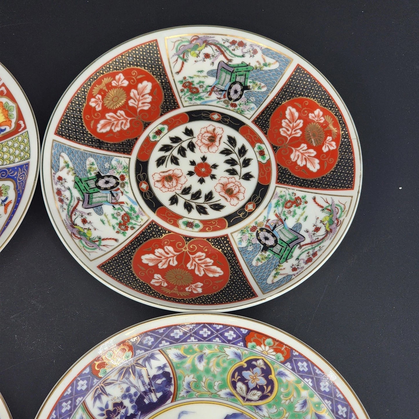 Japanese Imari Porcelain Plates 6.25" Set of 4 Hand Painted Gold Gilt Vintage