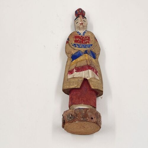 2 Korean Wooden Doll Figurines 5" Tall Hand Made & Painted Traditional Style Vtg