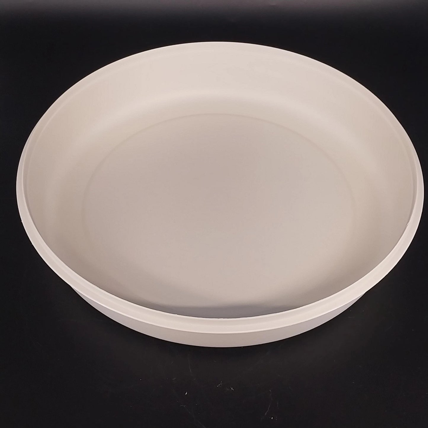 Tupperware Divided Relish Tray Snack Server Harvest Almond 1665-3 1666-3 Vintage