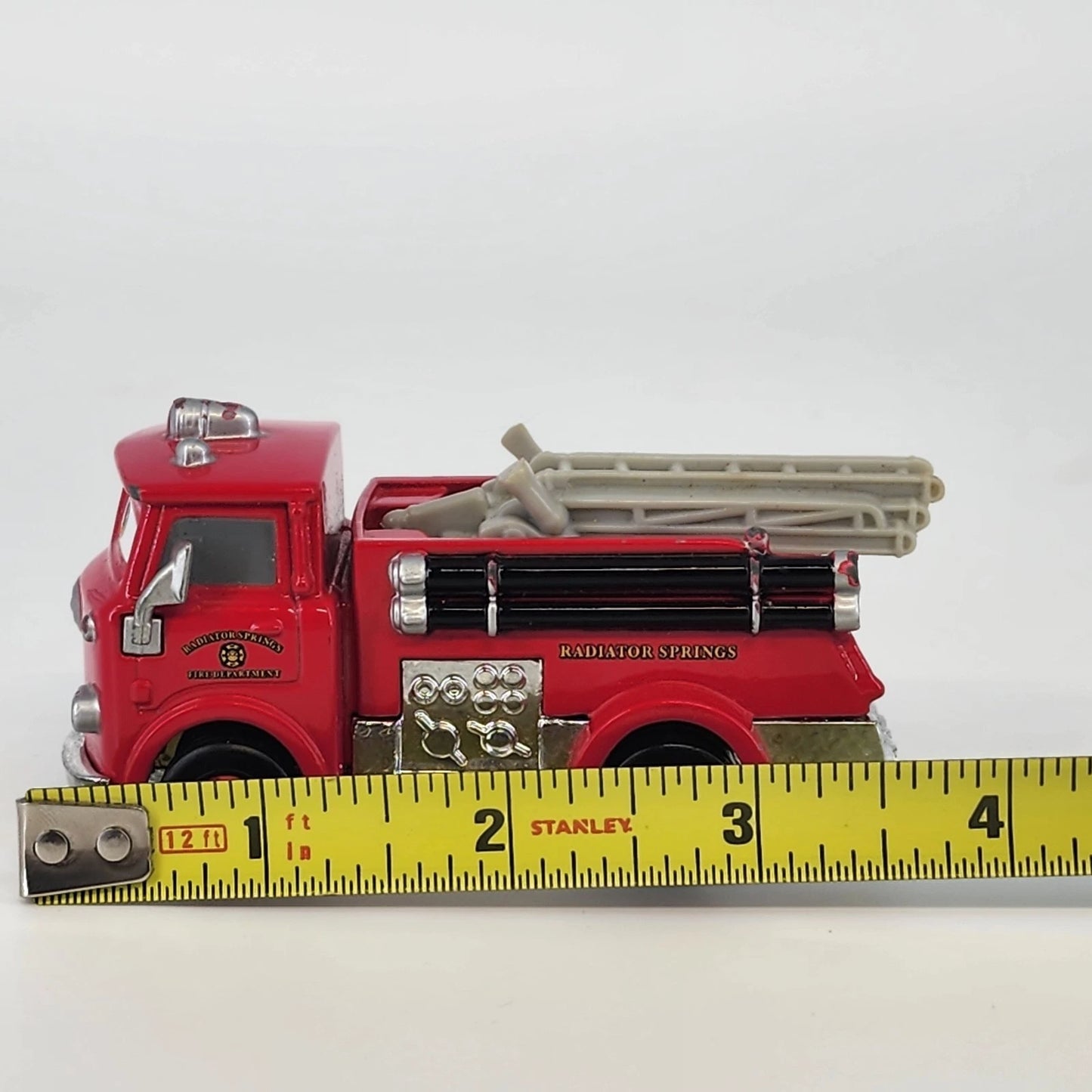 Disney Pixar Cars Rescue Squad Red Fire Truck Oversized Diecast 1:55 Scale Toy