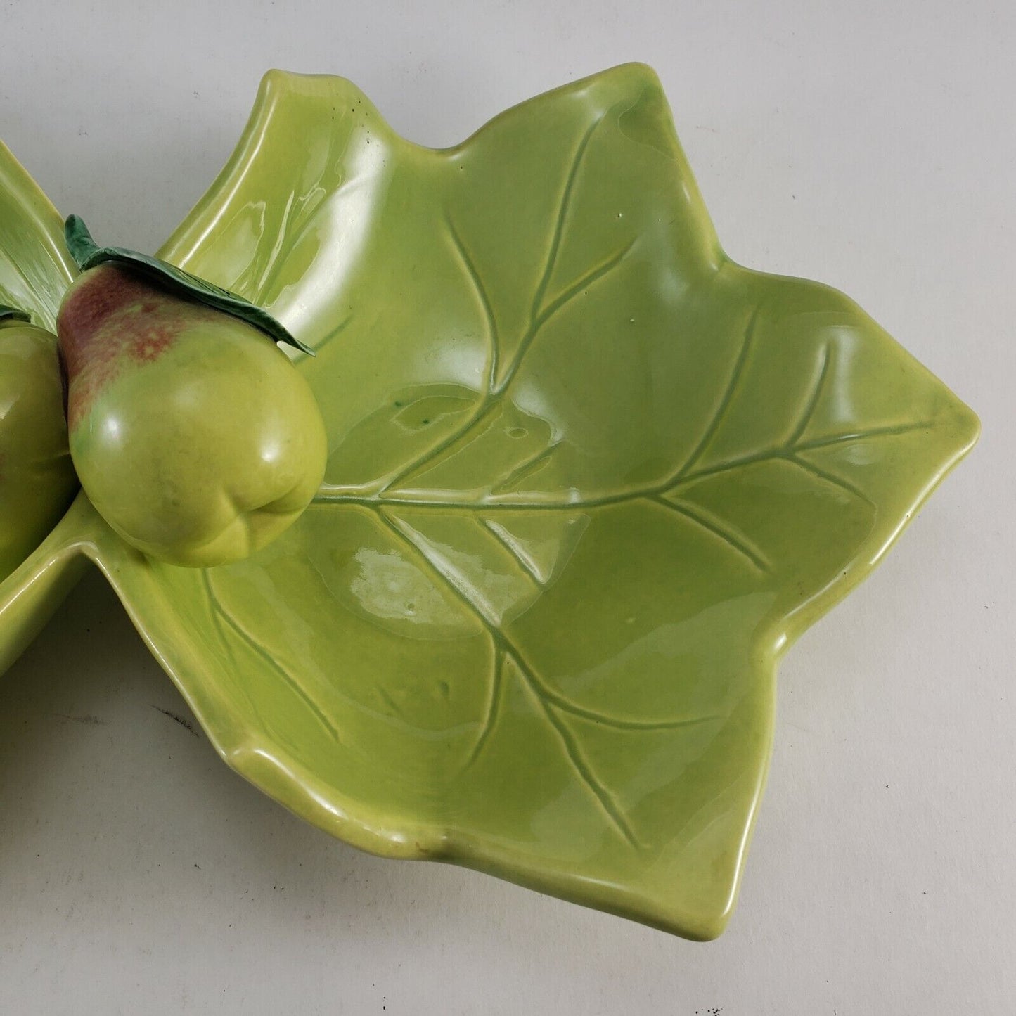 YONA California Fruit and Leaf Divided 2-Part Bowl Mid-Century 13½" Light Green