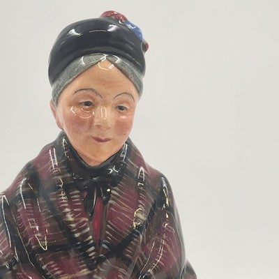 Royal Doulton HN1759 The Orange Lady Figurine Pink Tartan 1936