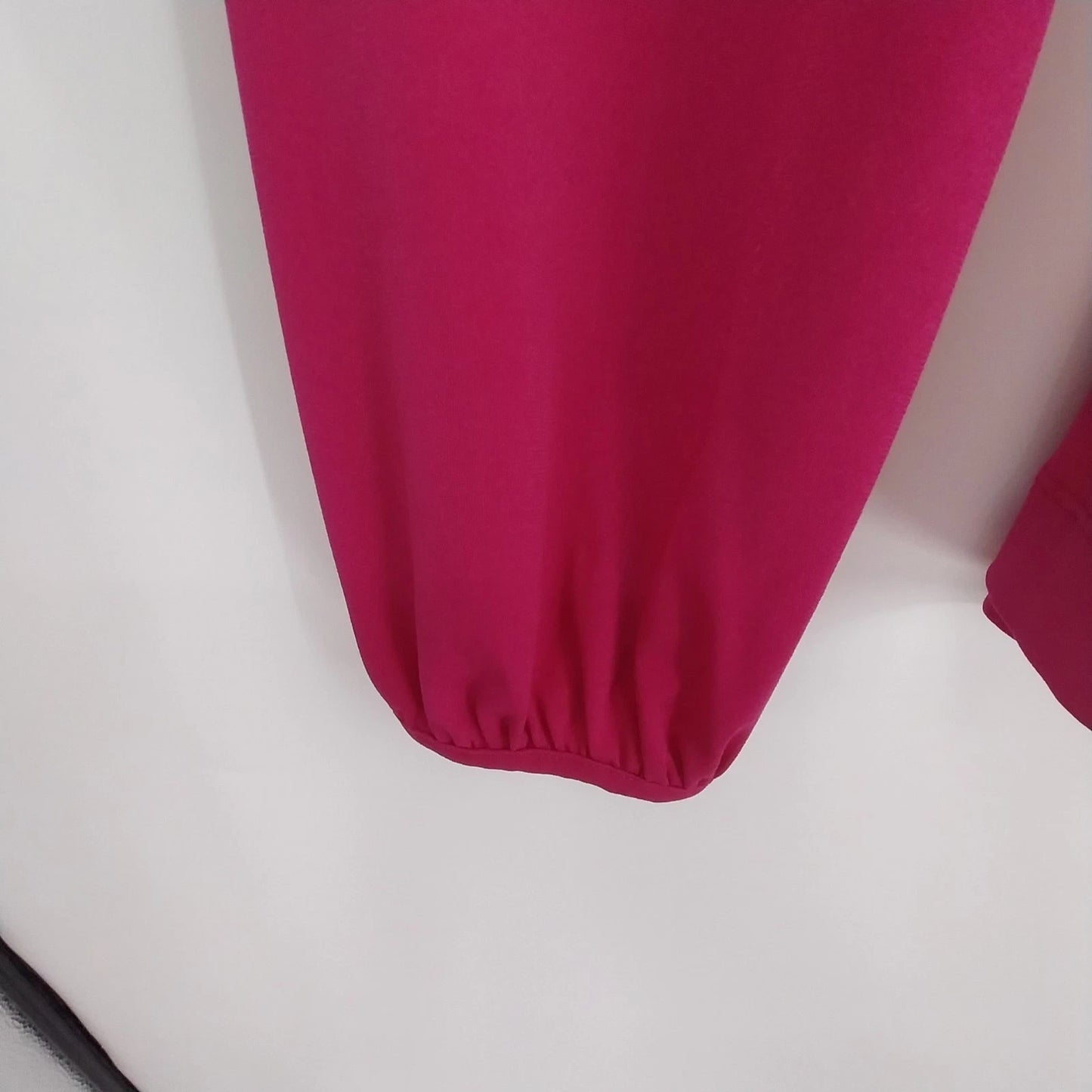 Worthington Pink Gathered Front Blouse Women Med Stretch V Neck Top Long Sleeve