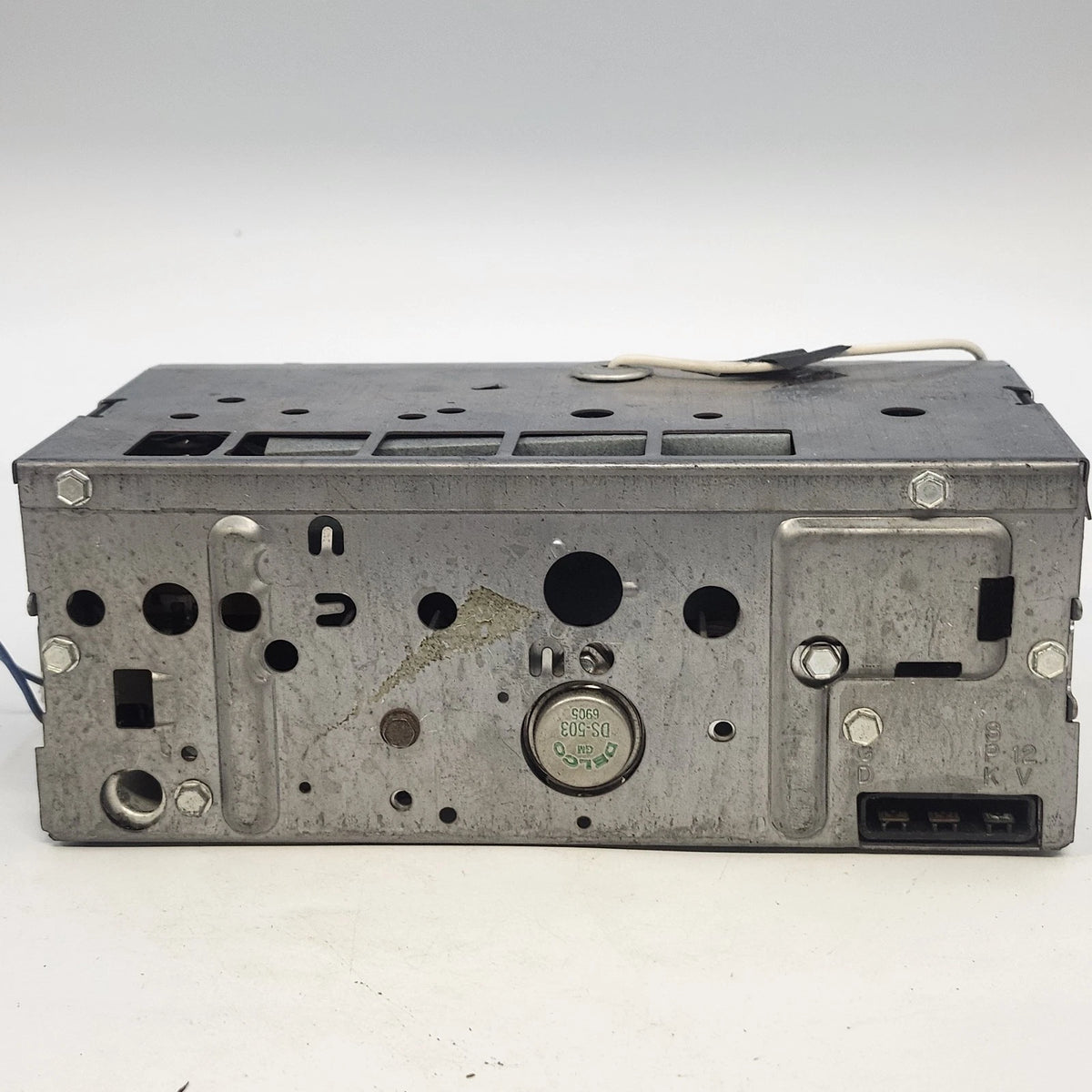 Oldsmobile Delco AM Push Button Transistor Car Radio With Knobs Untested OEM