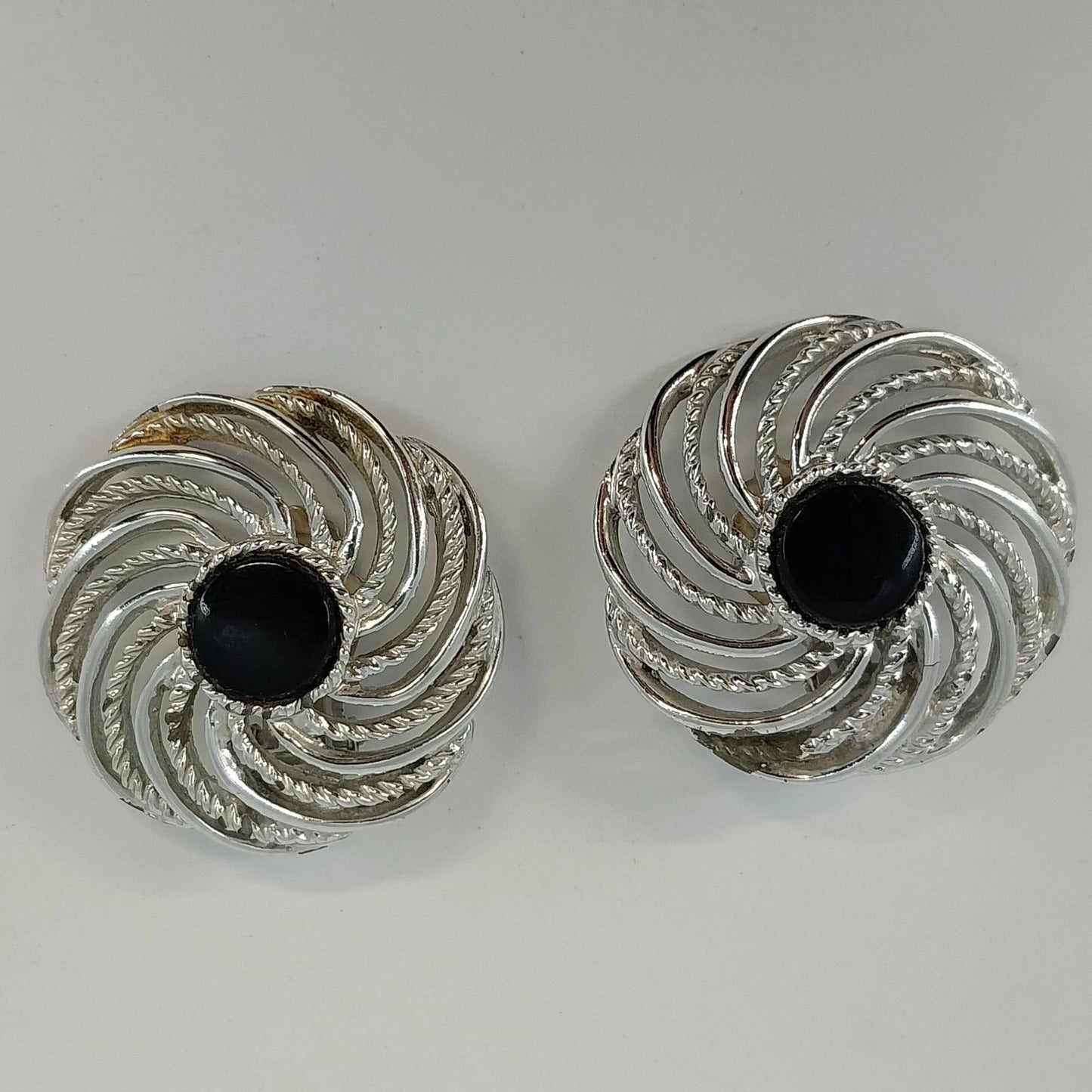 Sarah Coventry Mystic Swirl Clip On Earrings Black Cabochon Silver Tone Vintage