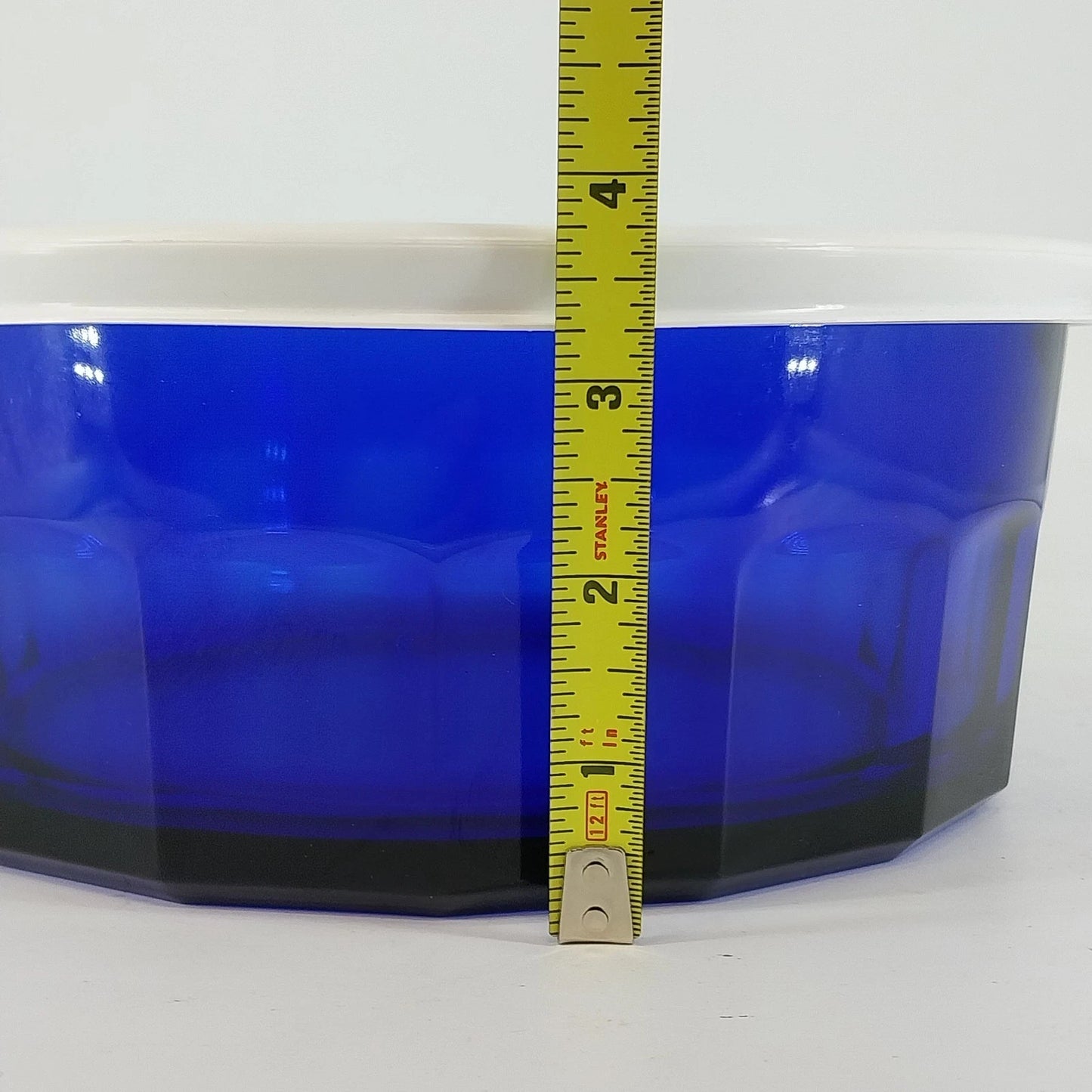 Arcoroc France Cobalt Blue Thumbprint Glass Serving Bowl w White Lid 9.25"
