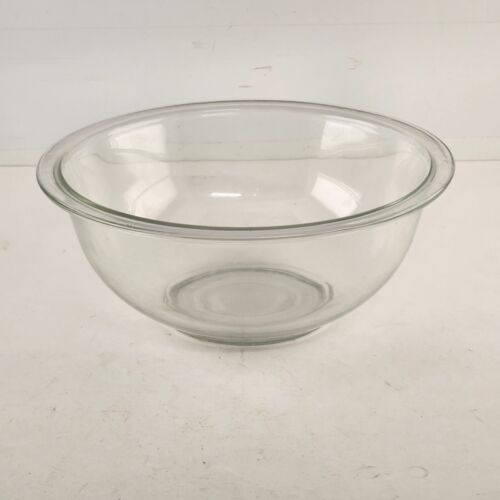 2 Pyrex Mixing Bowls 323 Size Clear & Smoke Glass Nesting 1.5L Cap Scratches