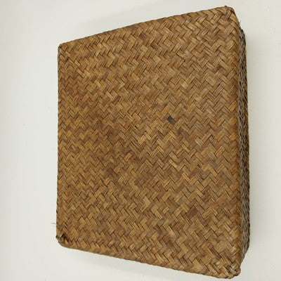 2 Seagrass Wicker Storage Baskets w/ Lids Flat Organizer Home Decor 13x11x3