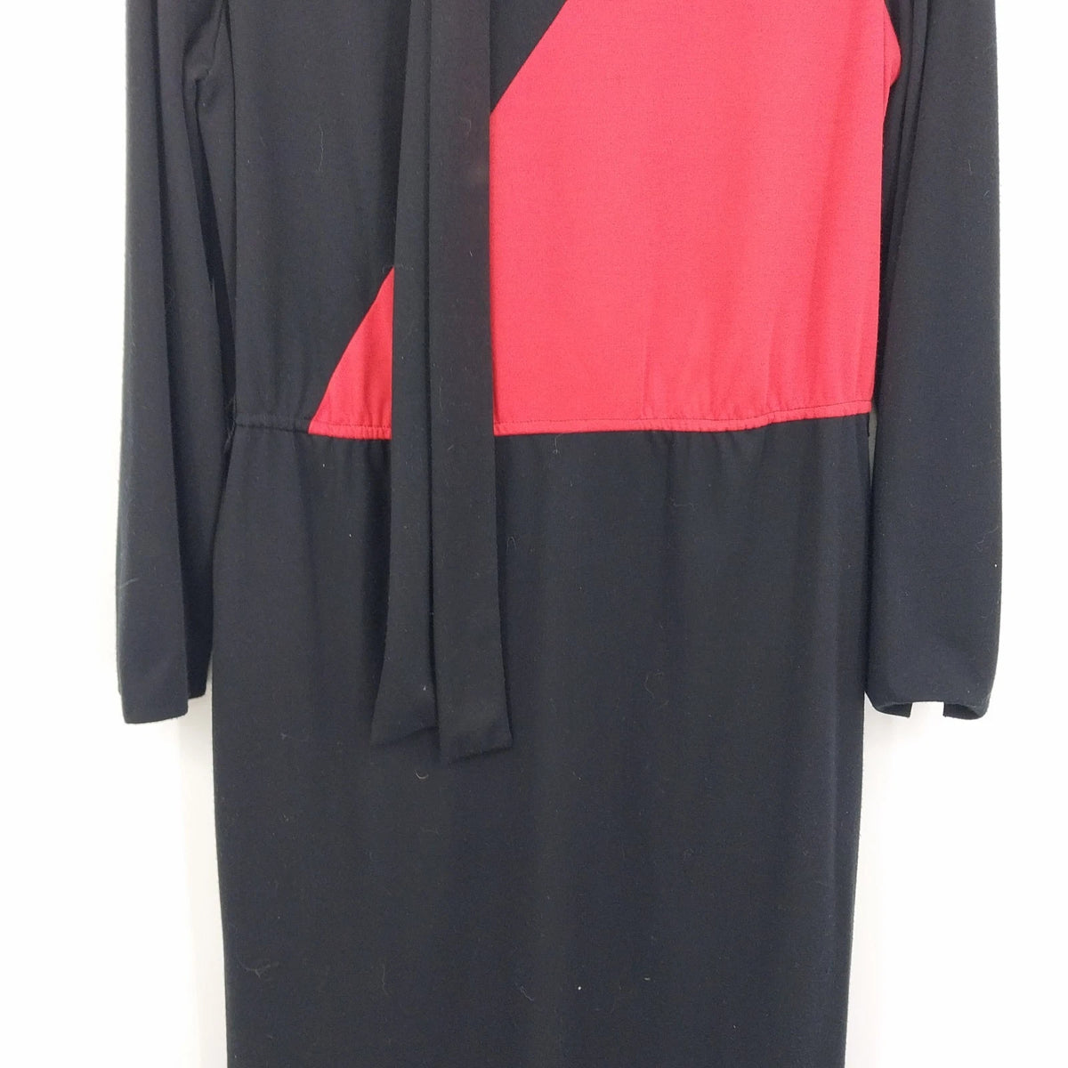 R&K Originals Midi Dress Black Red Colorblock Long Sleeve Tie Back Zip