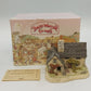 David Winter Gillie's Cottage Scottish Collection 1988 Orig Box COA Hand Painted