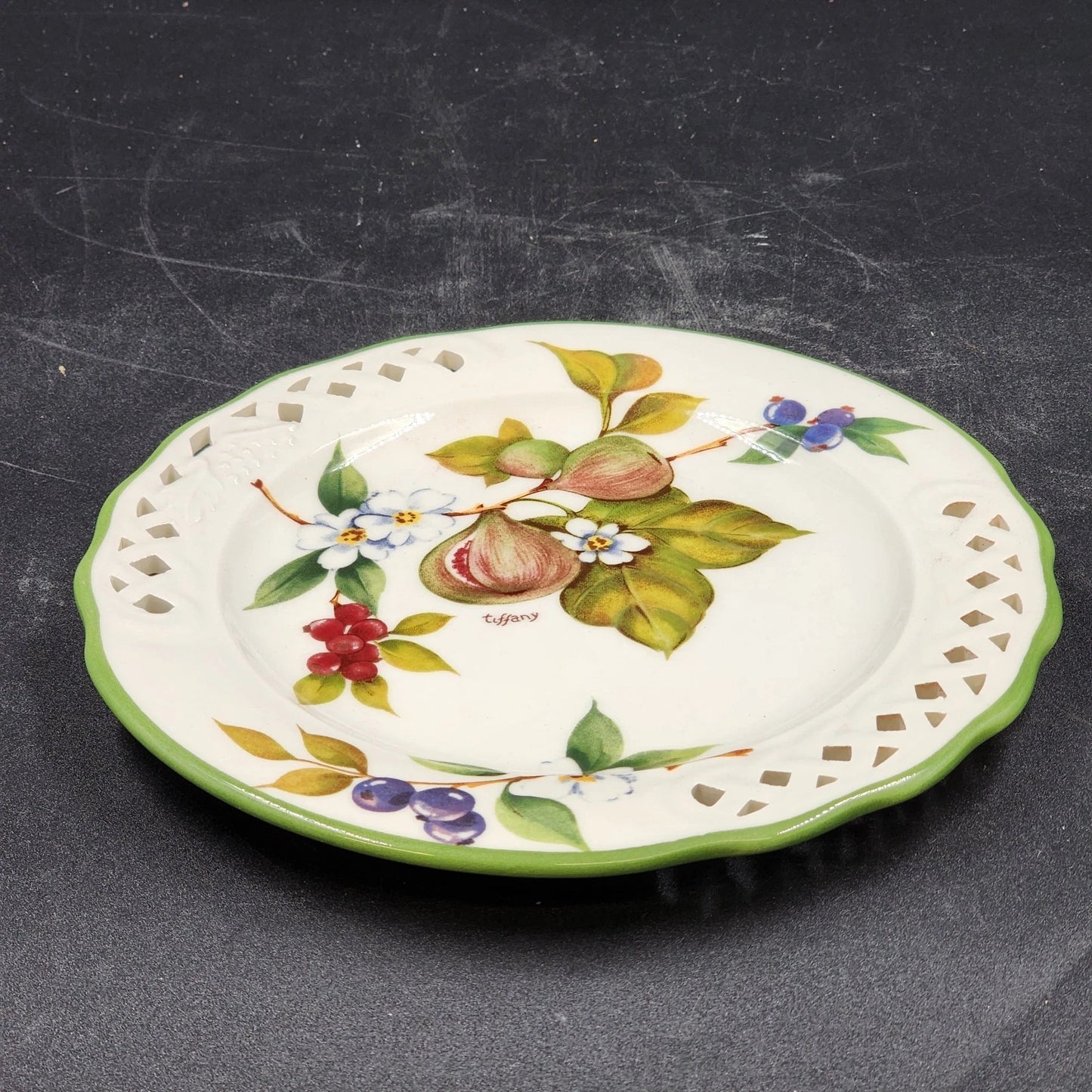 Brunelli Tiffany Pattern Reticulated Figs and Flowers Plate 8.5" Italy Signed