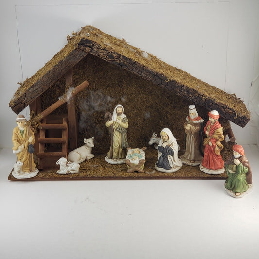10 Piece Nativity Set Plus Large 24" L Wooden Stable 6½" Figures Vintage Sears