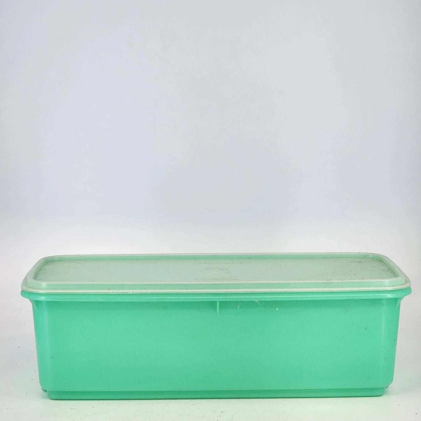 Tupperware 782-7 Celery Keeper Jadeite Green Container Clear Lid No Insert USA
