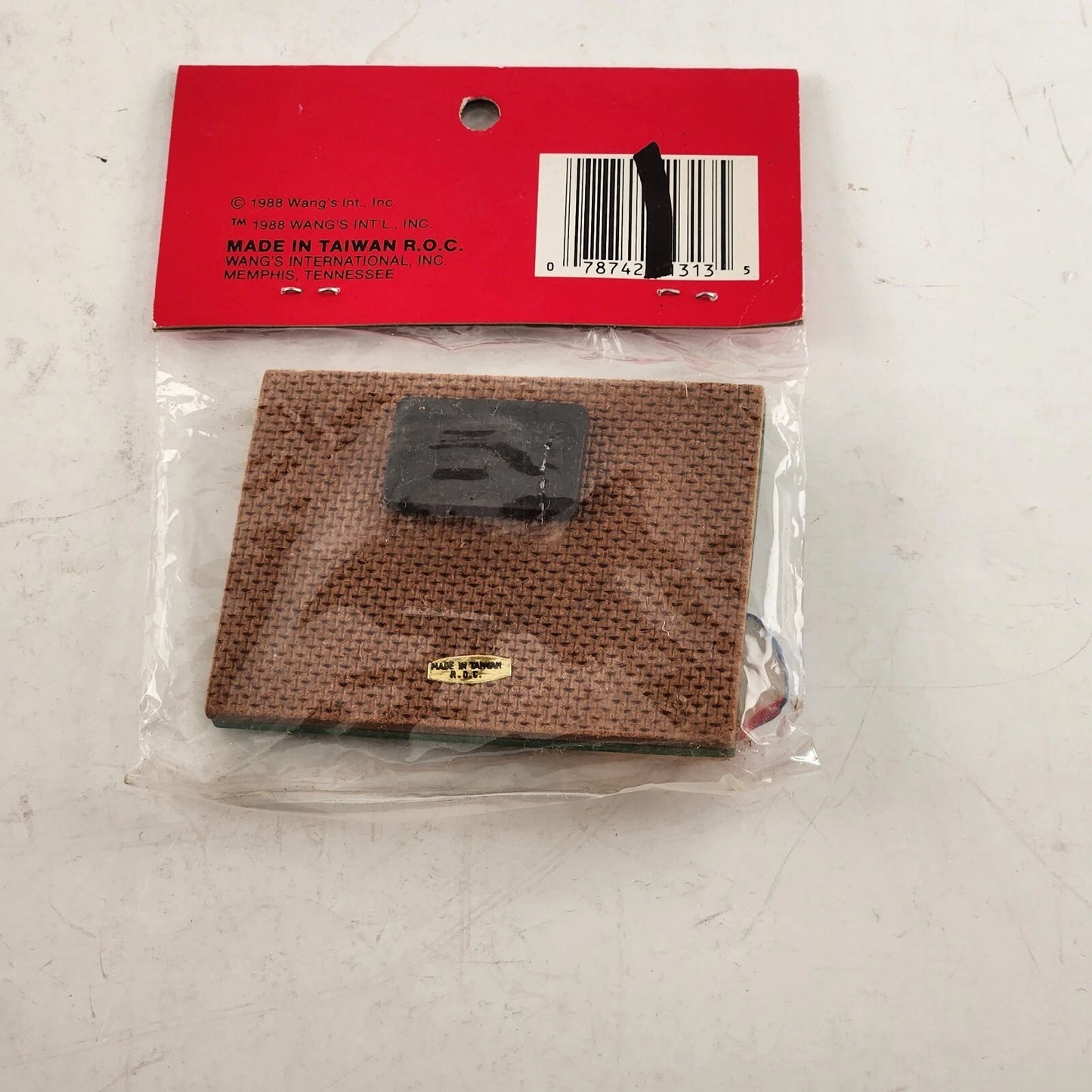 3 Wang’s Chalkboard Magnets Christmas Just for Keeps 1986 Taiwan ROC 3" x 2.5"