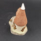 Single Oast Cottage Figurine by David Winter in Original Box with COA 1981 Vtg