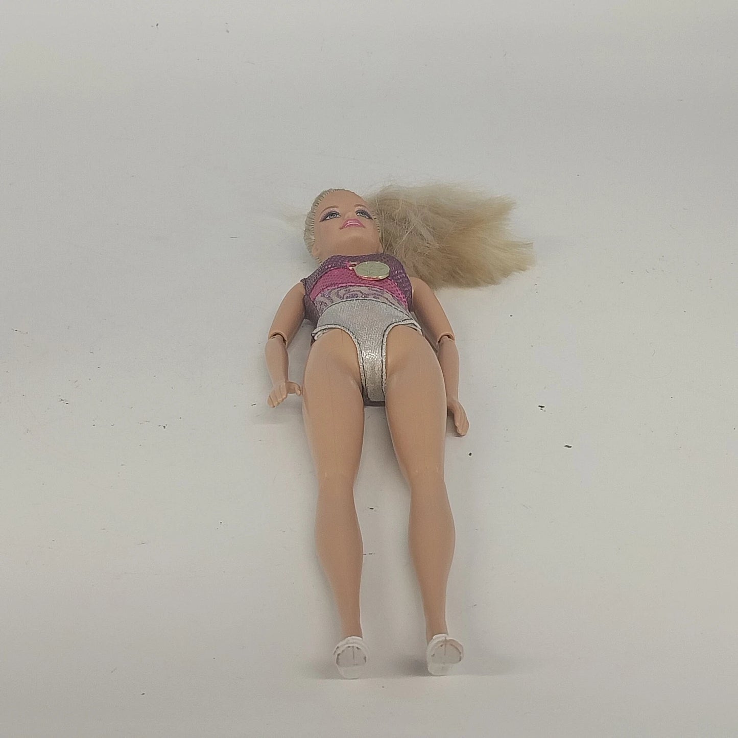 Barbie Gymnastics Divas Stunt Star Doll Blonde Blue Eyes 2007 Mattel L2939 China