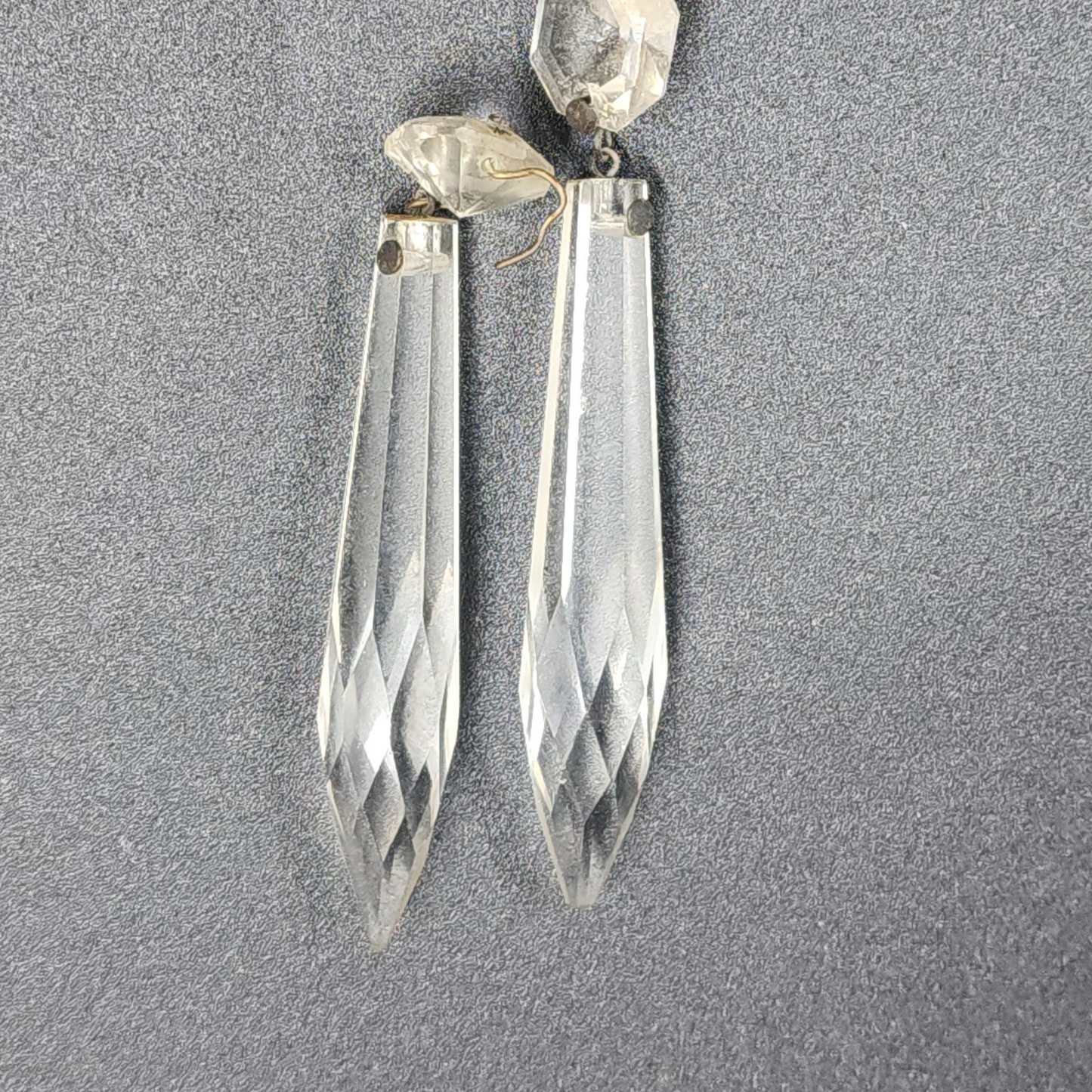 18 Icicle Spear Crystal Glass Chandelier Prisms 2.75" w Octagon Accent Wire Tie