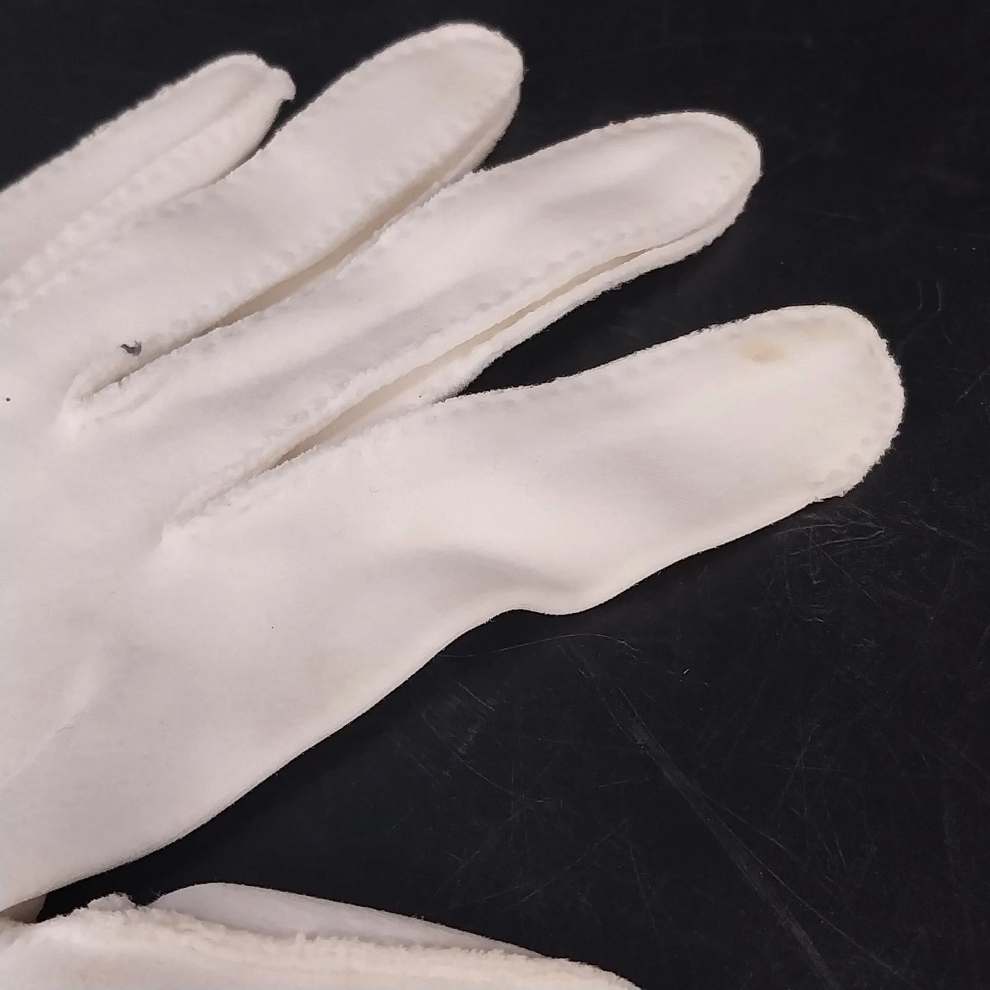 Women's White Formal Dress Gloves Eyelet Scalloped Cuffs Tea Length Vintage