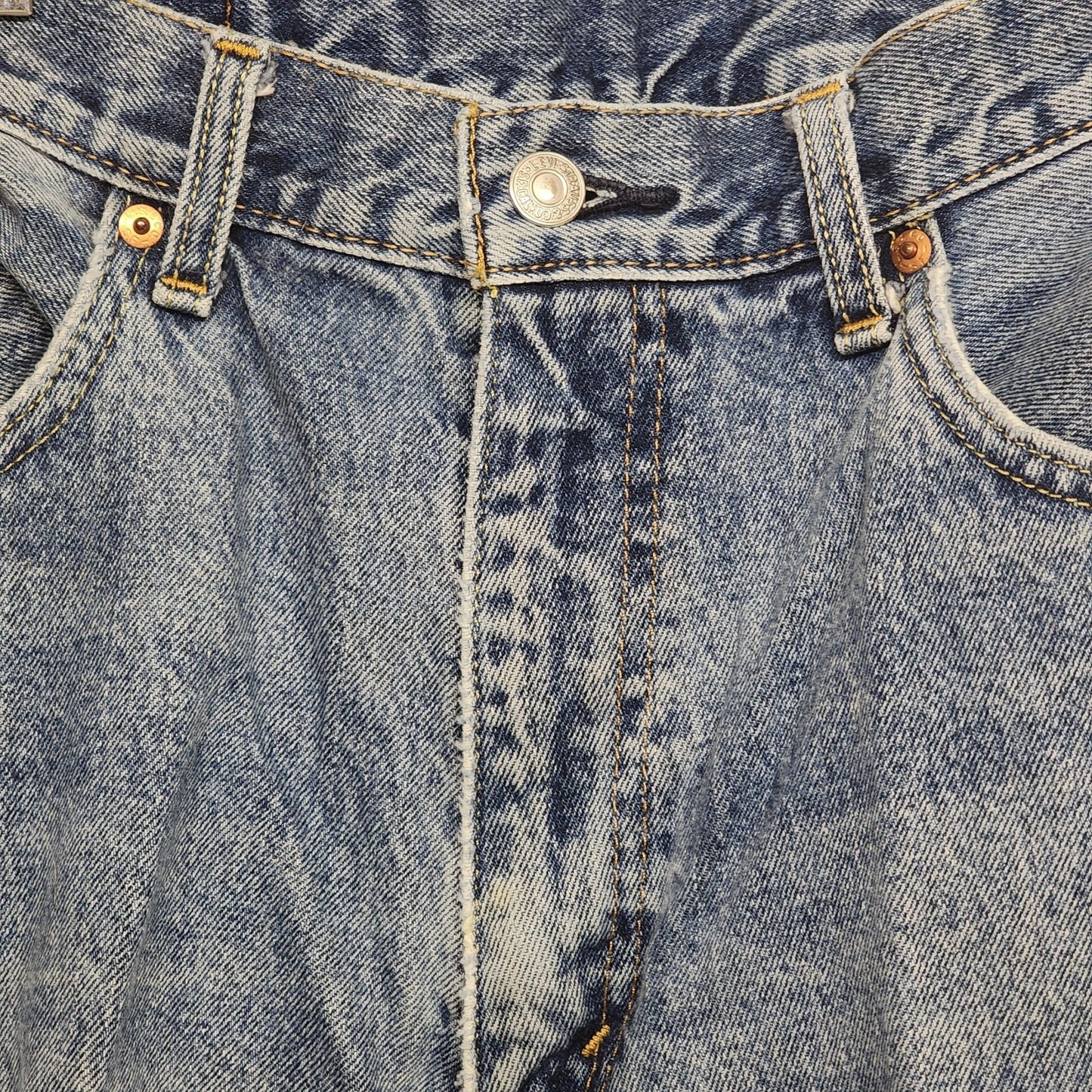 Levi's 560 Tapered Loose Jeans Men's 38x34 Light Wash Denim Comfort Discontinued