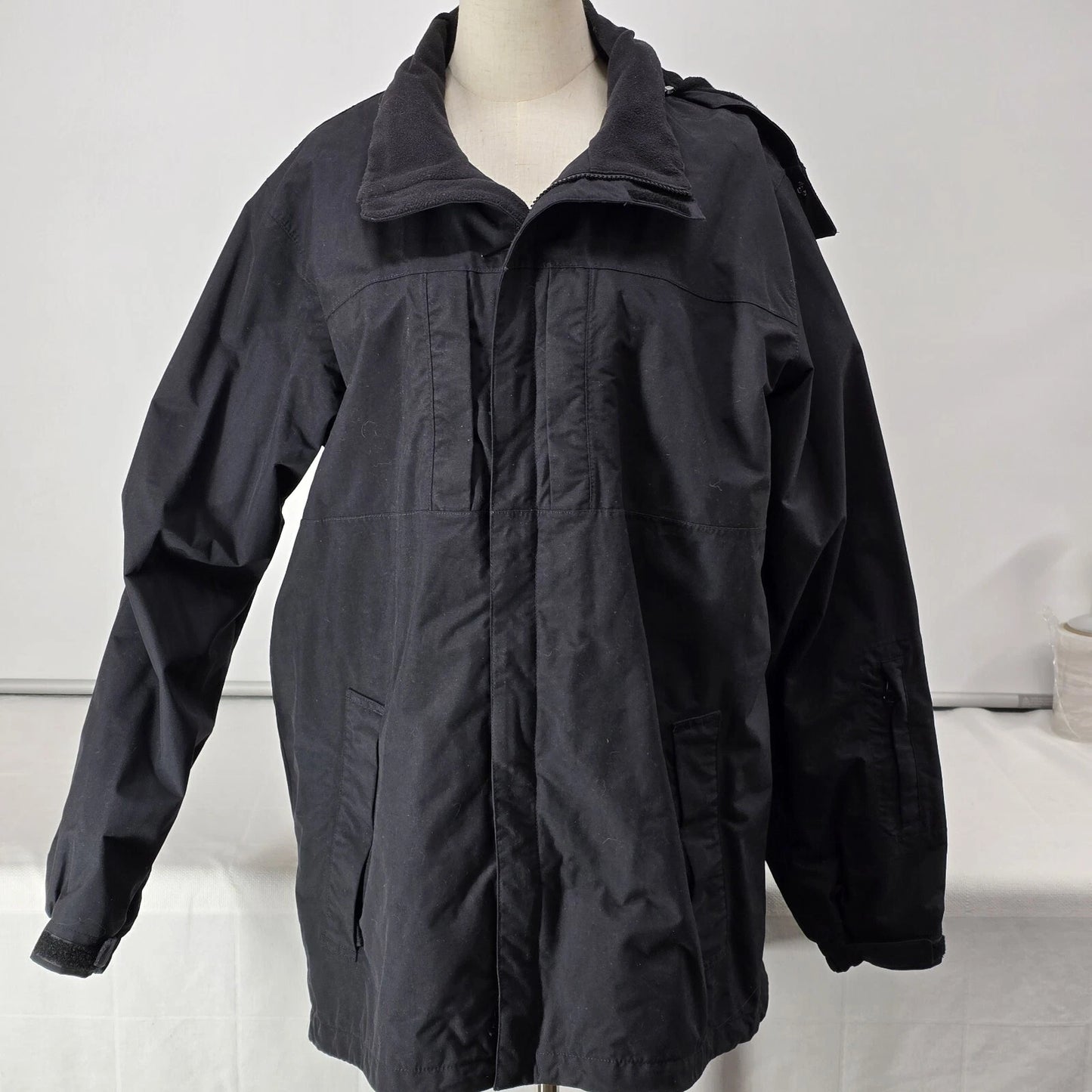 Eddie Bauer WeatherEdge Hooded Rain Jacket Women’s Size Large Black Windbreaker