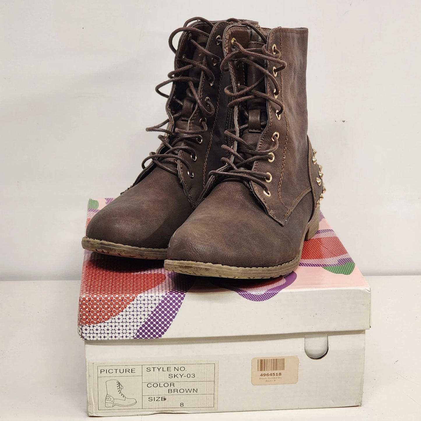 Via Pinky Sky 03 Ankle Boots Women Size 8 Brown Studded Heel
