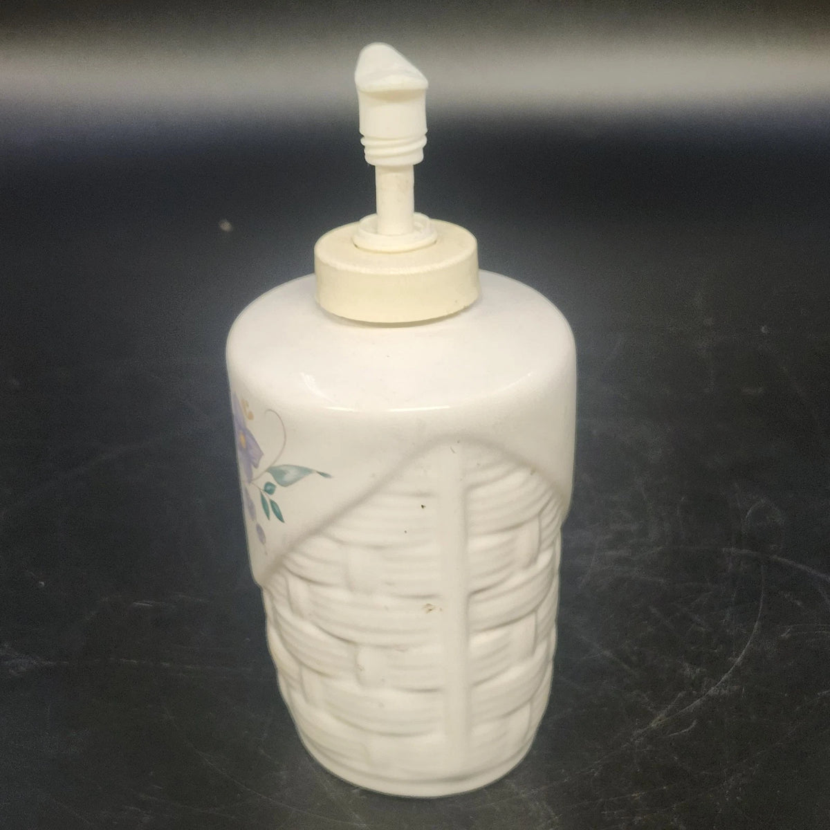 Pfaltzgraff April Soap Lotion Pump Dispenser 6.5" Ceramic Floral Basketweave Vtg