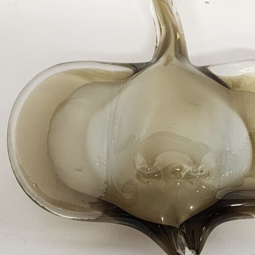 Art Glass Stingray Figurine Paperweight Hand Blown Ocean 5"L x 4.5" w x 1.25" h