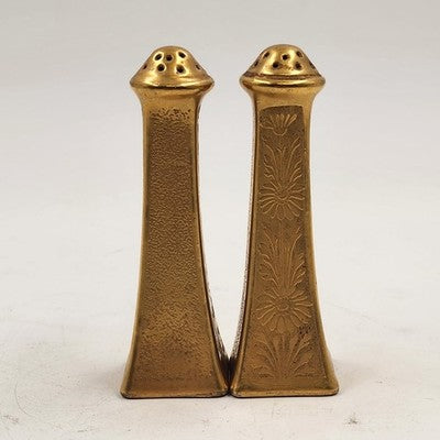 Stouffer Germany Metal Gold Daisy Table Salt & Pepper Shaker 4.5" Corked Antique