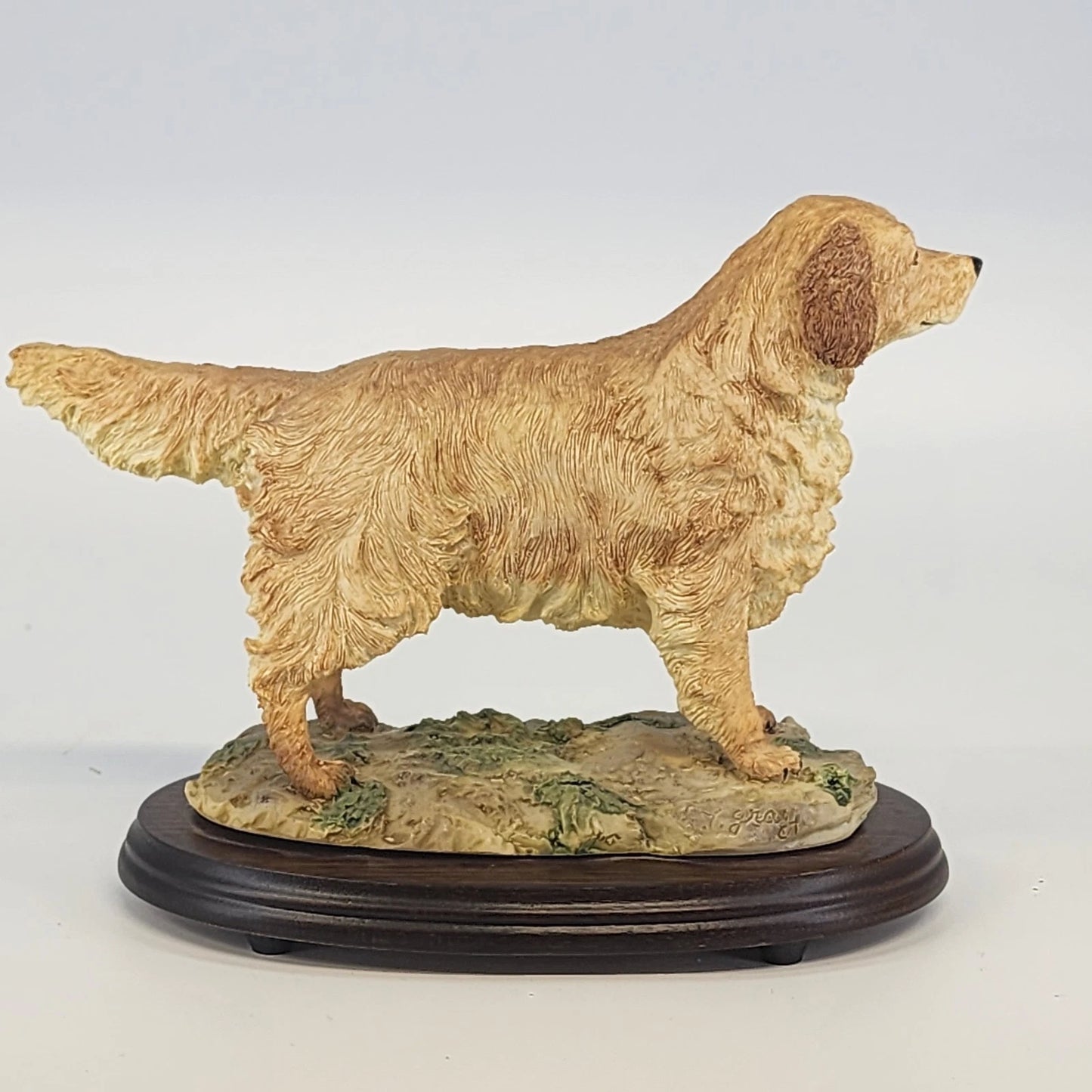 Arnart Imports Golden Retriever Dog Figurine on Wood Base 8.5" Taiwan 1984 Vtg