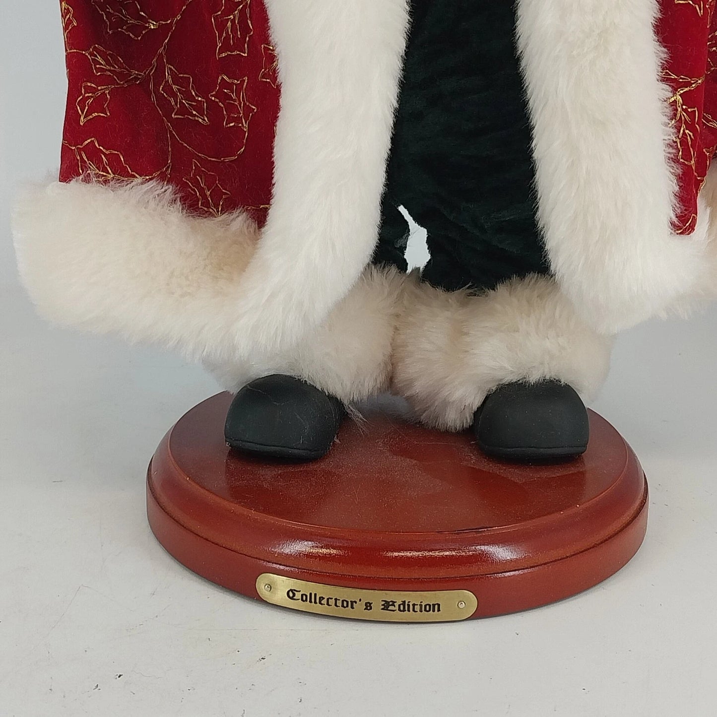 Grandeur Noel Santa Claus Figurine 16" #4132 Collector's Edition 1999 w/ Box