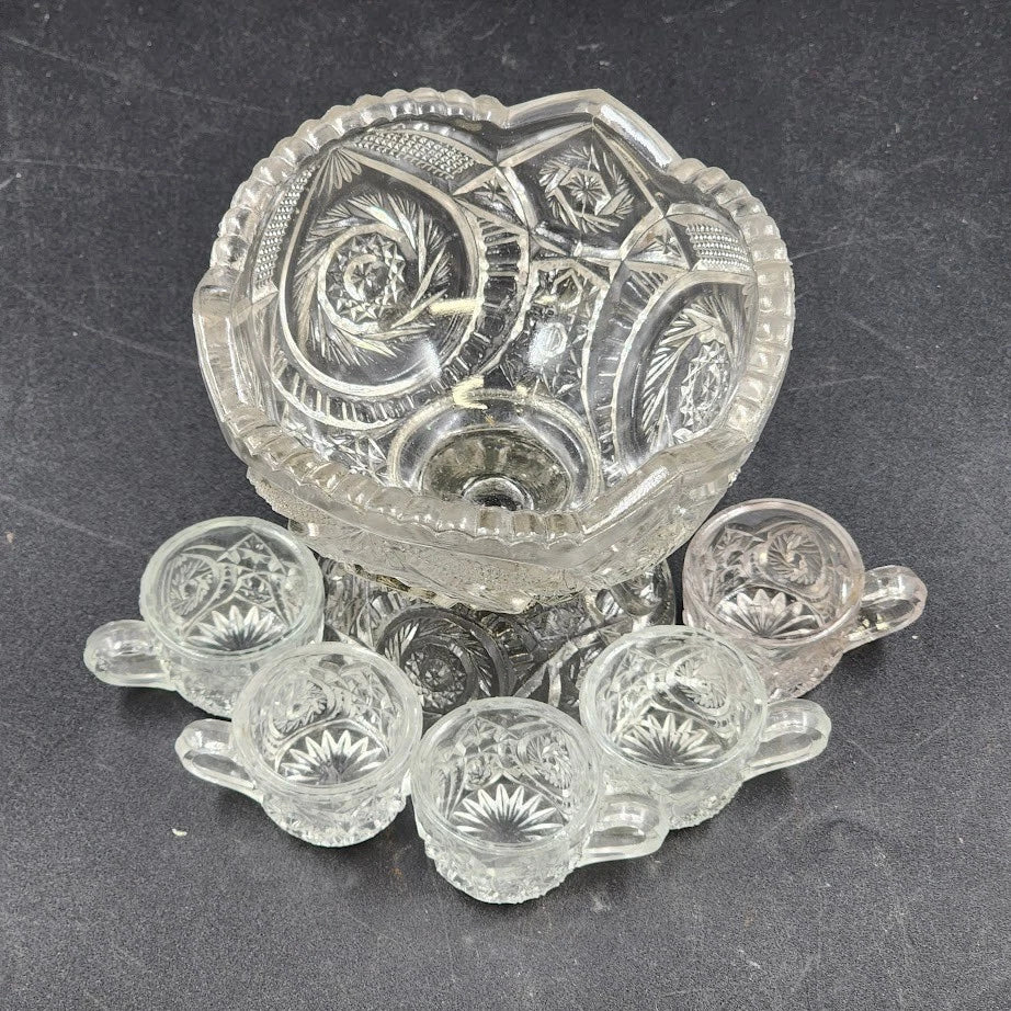 EAPG Pedestal Mini Punch Bowl Clear Glass Spinning Star US Glass 5 Mini Cups Vtg