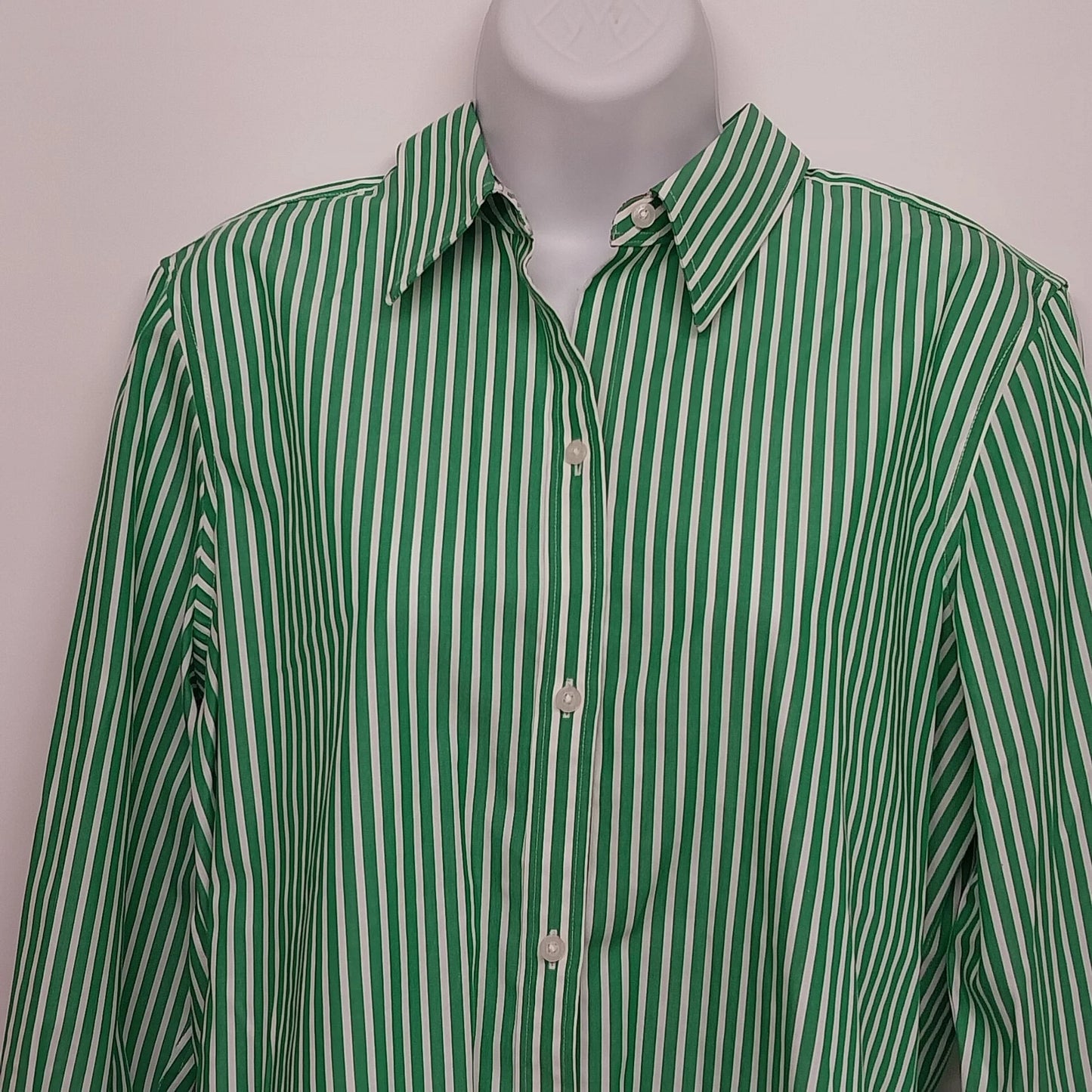 Chaps No Iron Green White Striped Button Front Shirt Women's L Red Paisley Cuffs