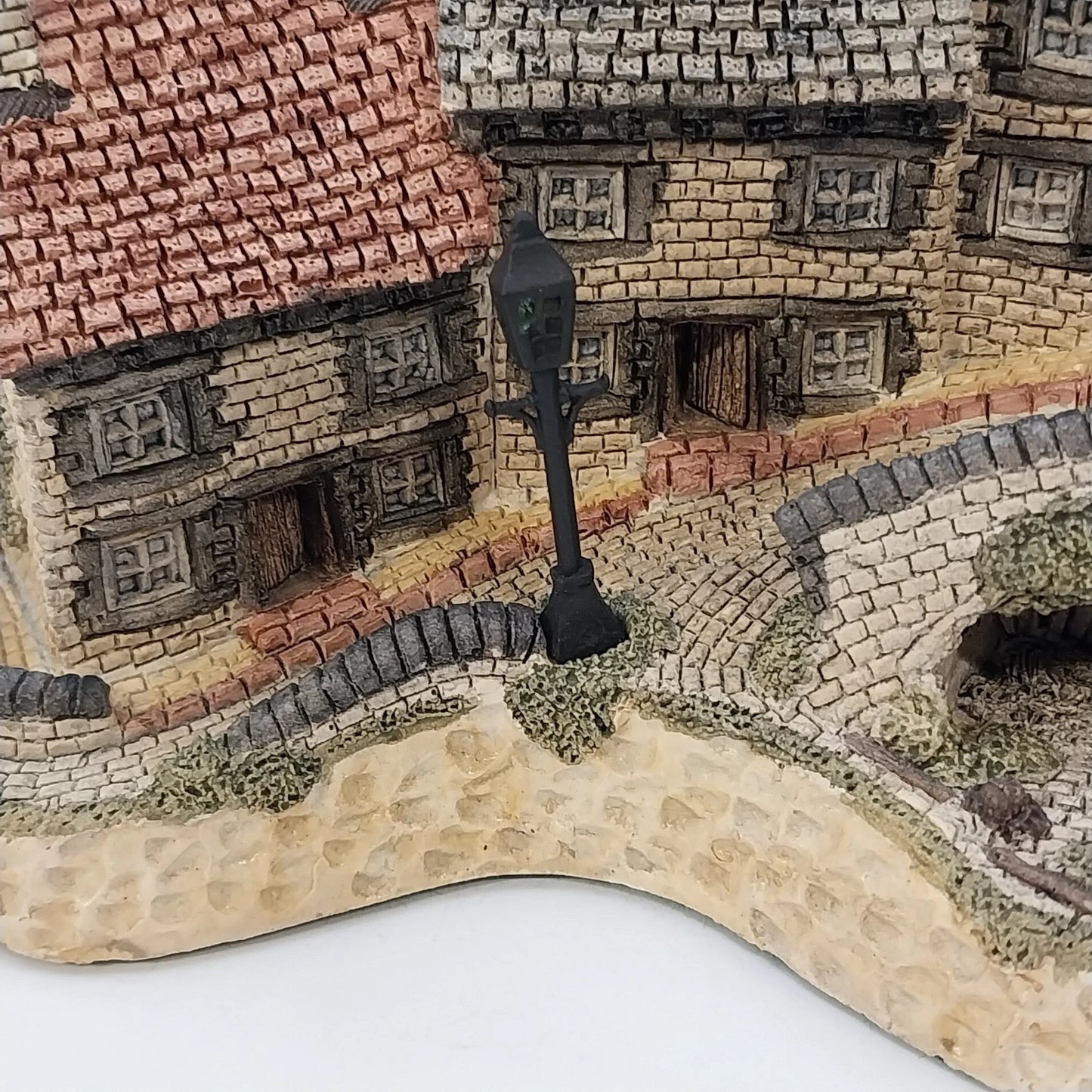 David Winter Miners Row Midlands Collection 1987 Box 2 Lamp Posts Orig Box Vtg