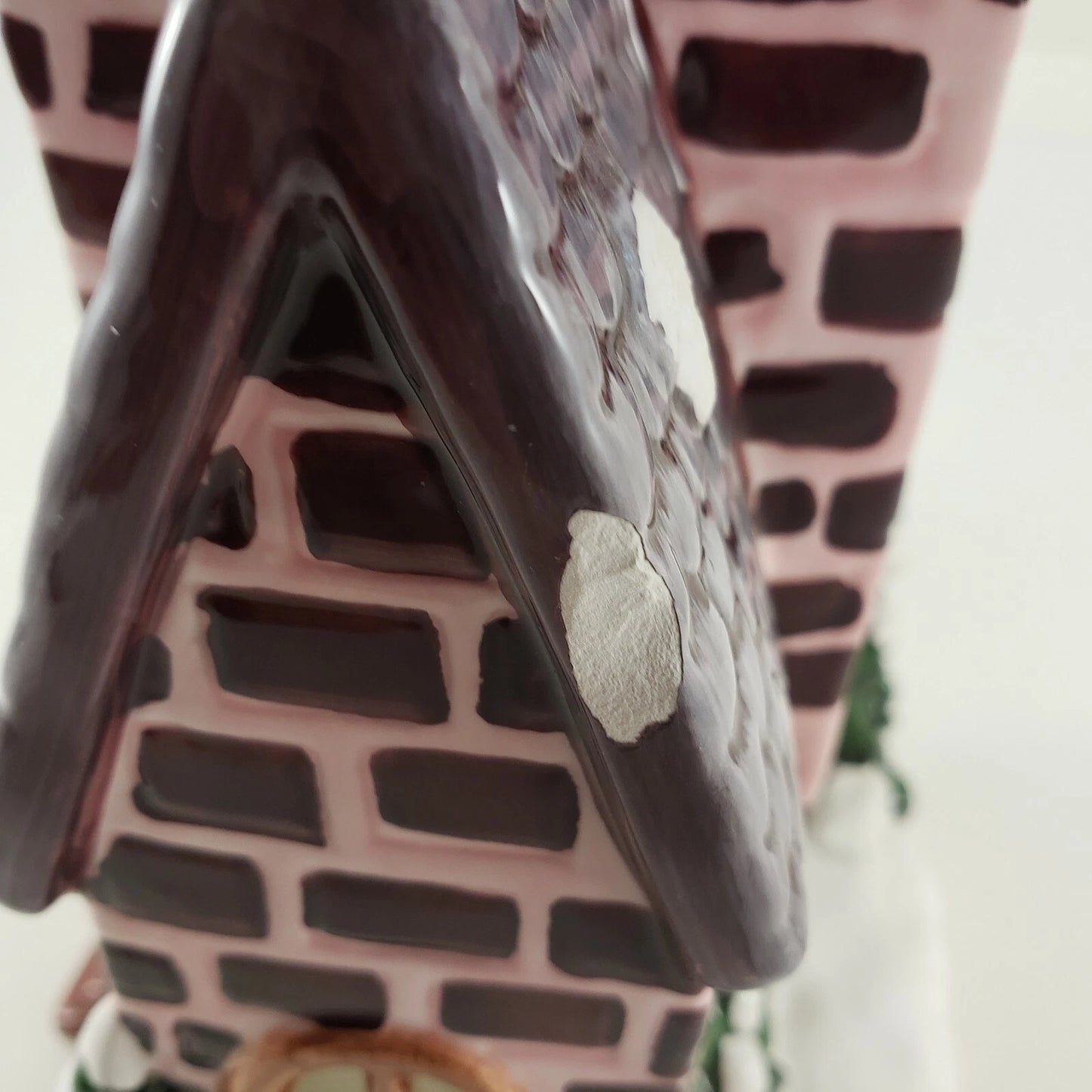 Toy Shop Christmas Cozy Lites Band Design 12" Ceramic Tea Light House 2001 China