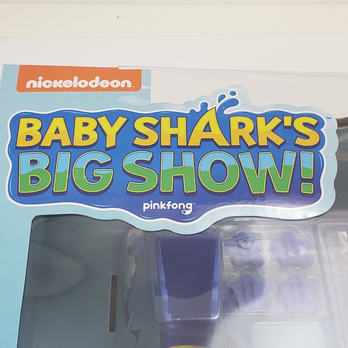 WowWee Baby Shark's Big Show Shark House Playset Lights and Sounds 25+ Pieces