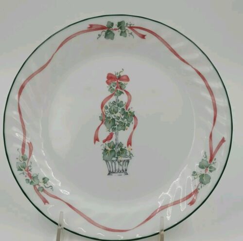 12 Corelle Callaway Holiday Ivy Luncheon Plates Swirl Green Trim 9"d EUC