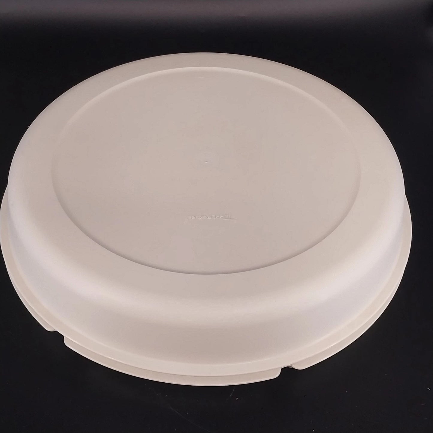 Tupperware Divided Relish Tray Snack Server Harvest Almond 1665-3 1666-3 Vintage