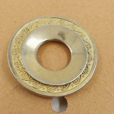 Gold Tone Round Plain & Engraved Scroll Pattern Circular Brooch Pin 1.5" Vintage