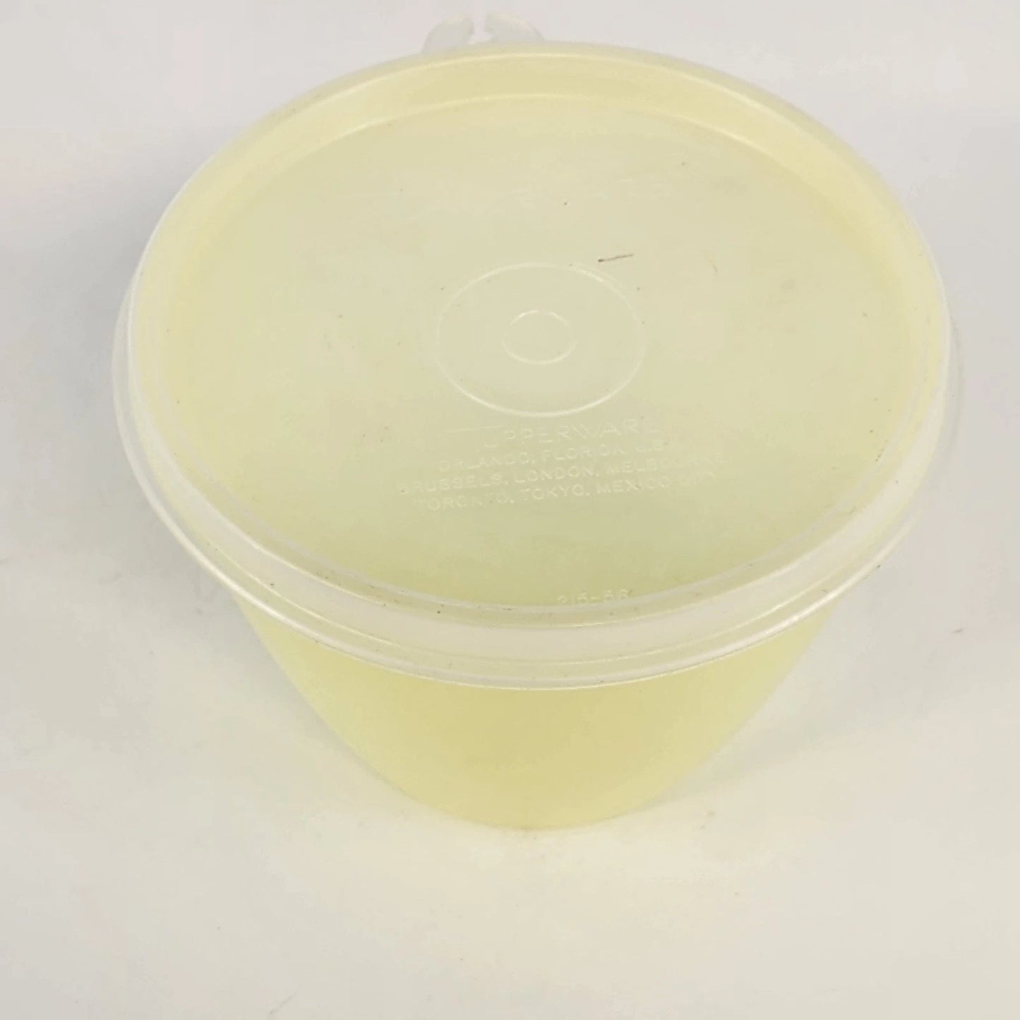 7 Tupperware 148 Round Refrigerator Containers w Lids Clear Pastel 3" Vintage