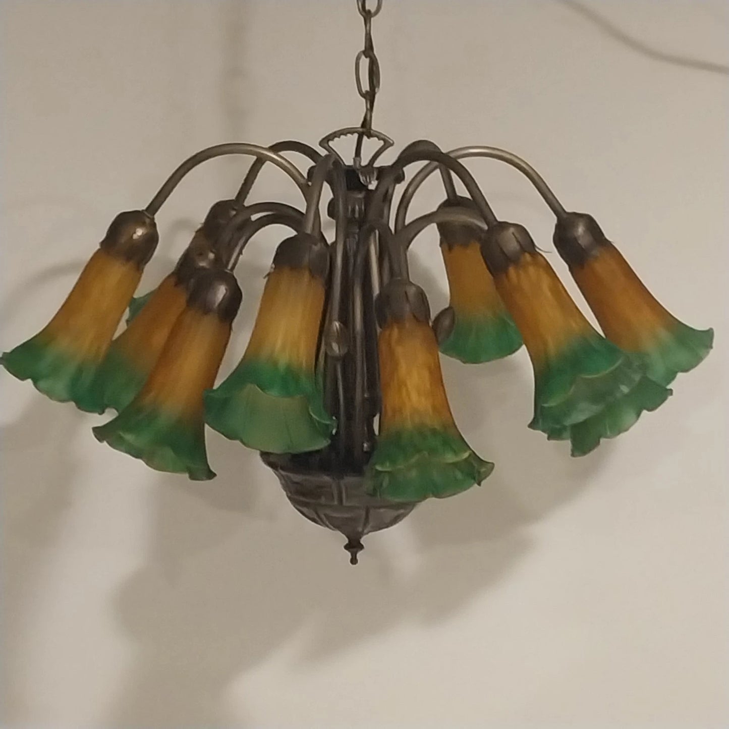 Meyda Tiffany 12 Light Pond Lily Glass Chandelier Vintage