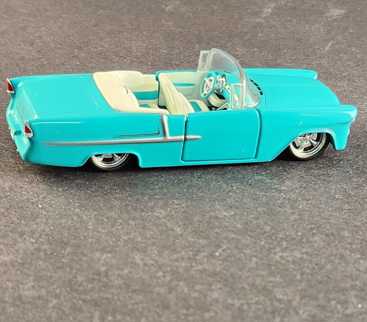 Hallmark 1955 Chevrolet Belair Keepsake Kustoms Christmas Ornament 4" 2019