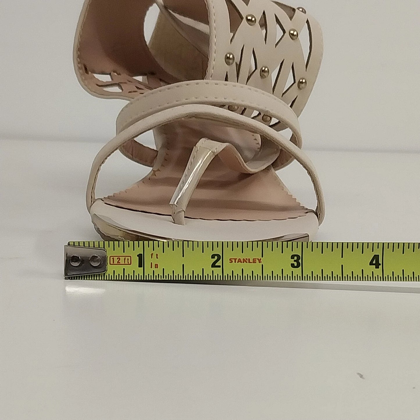 Forever Link Jill 11 Beige Wedge Sandals Womens Size 8