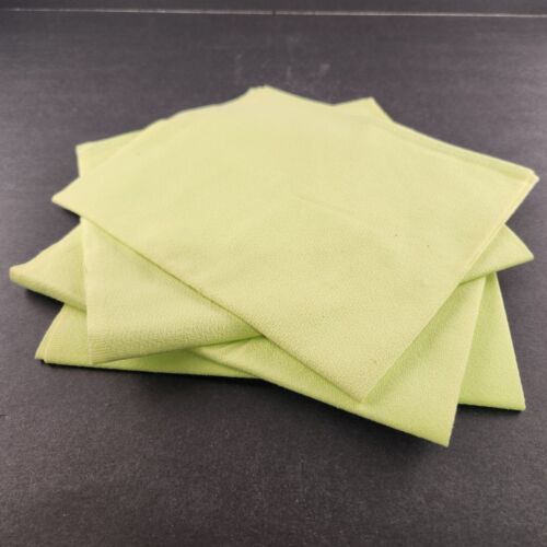 4 Pc Lime Green Linen Dinner Napkins Dining Table Spring Cloth Vintage 17" x 14"