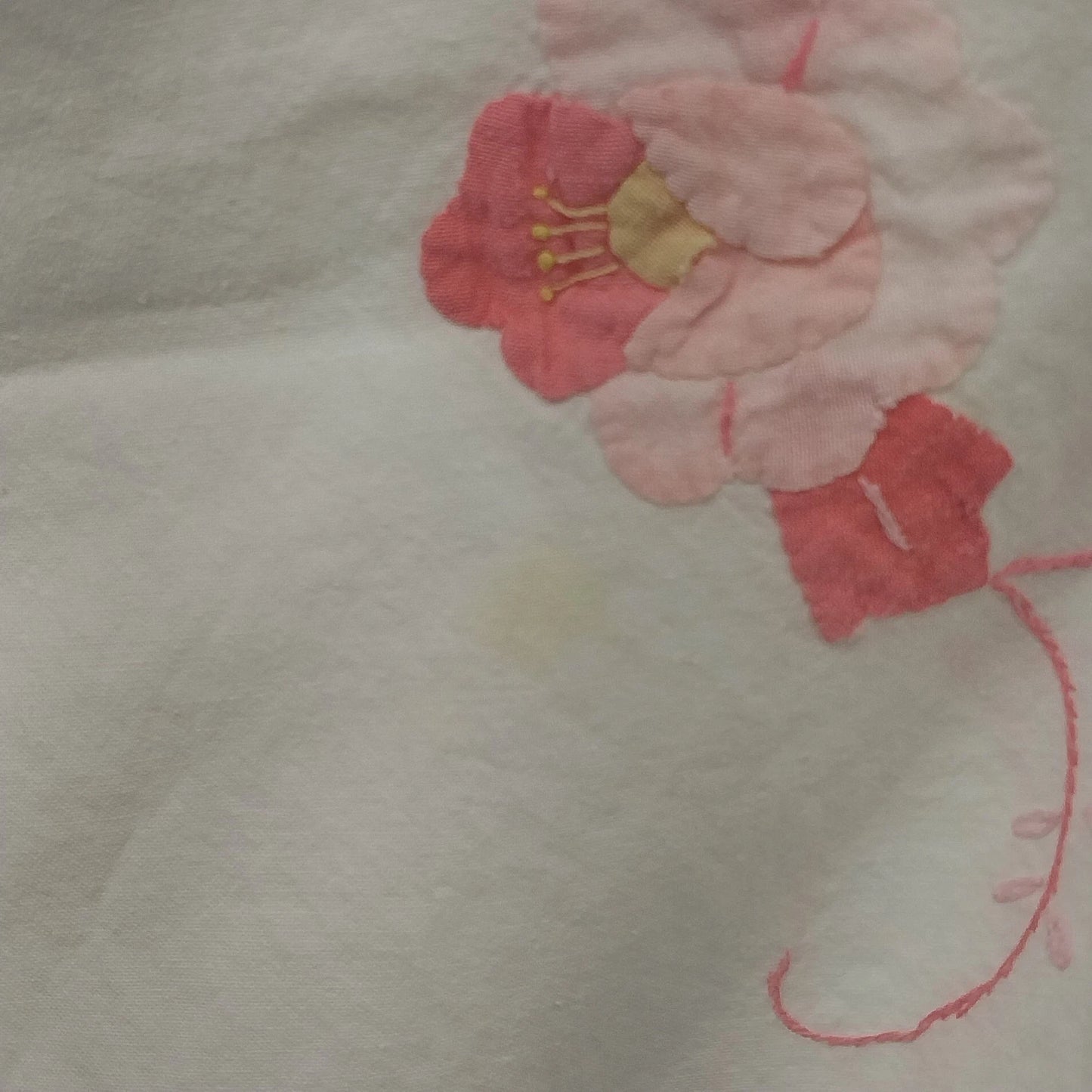 Handmade White Tablecloth Pink Applique Floral Embroidered Hemmed 96x66 Vintage