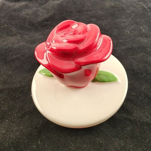 Rae Dunn Disney Princess Red Mug with TRUE LOVE Inscribed White Lid w Red Rose