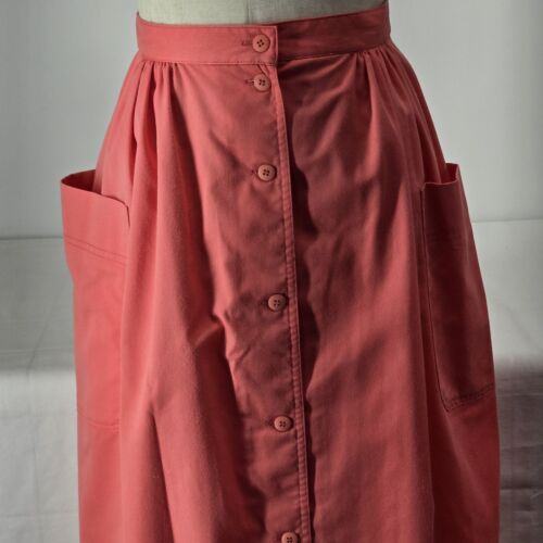 Austin Hill Coral Skirt Prairie Style Button Front Size 8 with Patch Pockets