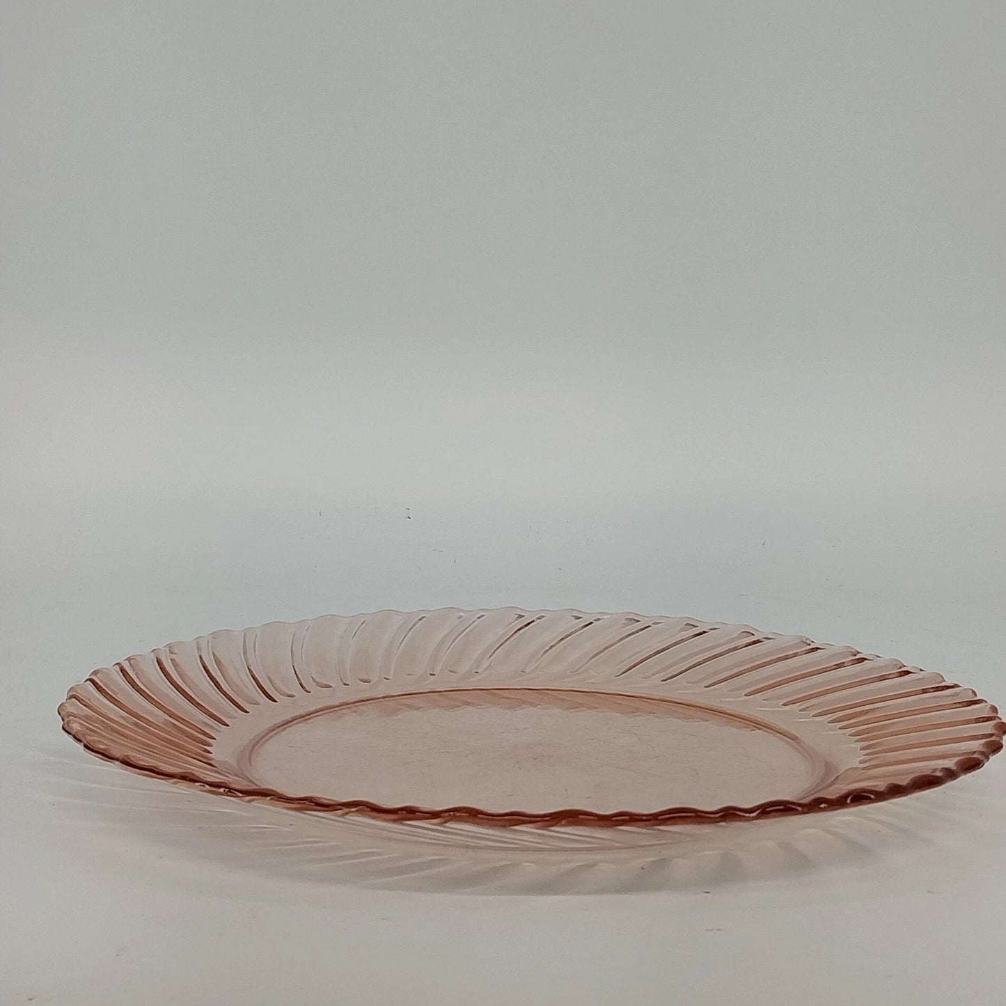Fortecrisa Pink Swirl Ribbed Glass Dinner Plate 10” MCM Tableware Mexico Vintage