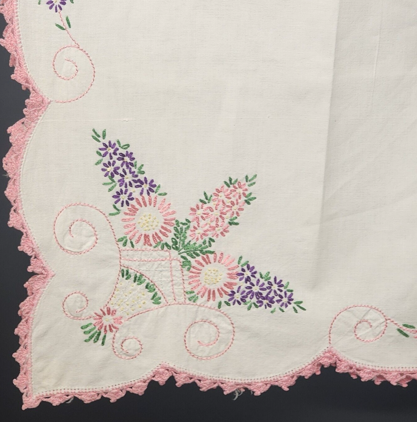 White And Pink Hand Embroidered Linen Tablerunner Vintage With Lace Trim